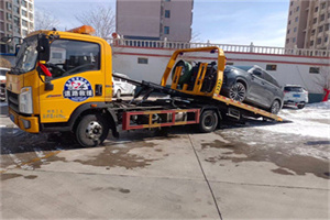 小河救援拖车费用怎么算